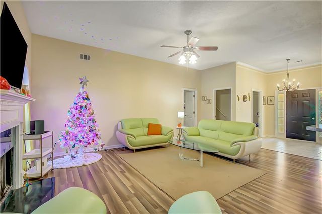 4013 E Point Court, Mcdonough, GA 30253