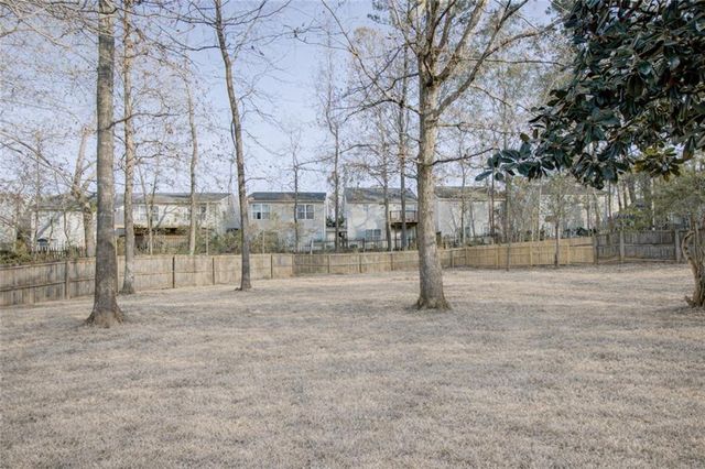 4013 E Point Court, Mcdonough, GA 30253