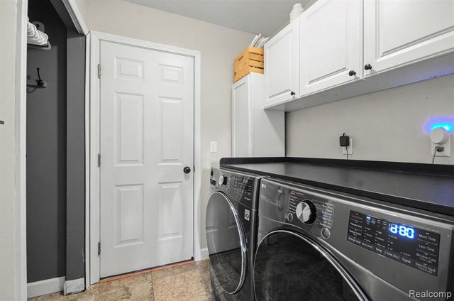 1134 Brookside Court, Oxford, MI 48371