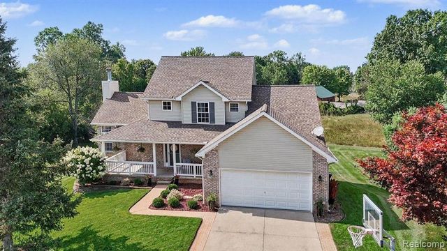 1134 Brookside Court, Oxford, MI 48371