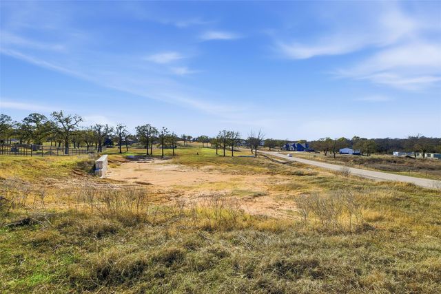 154 Rio Rancho Drive, Decatur, TX 76234