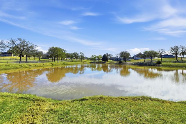 154 Rio Rancho Drive, Decatur, TX 76234