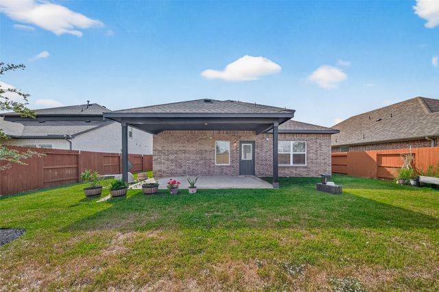 6311 Spanish Moss Dr, Pearland, TX 77584