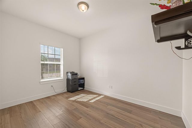 6311 Spanish Moss Dr, Pearland, TX 77584