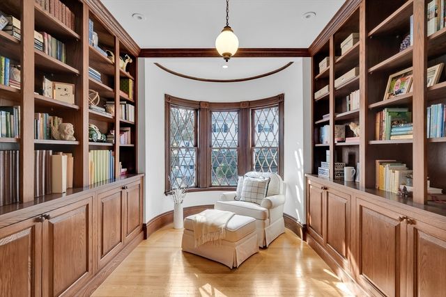 57 Waban Hill Rd N, Newton, MA 02467