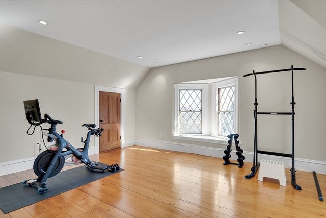 57 Waban Hill Rd N, Newton, MA 02467