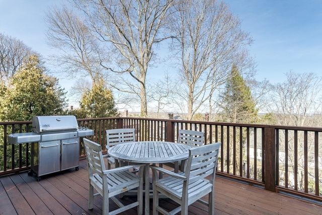 57 Waban Hill Rd N, Newton, MA 02467
