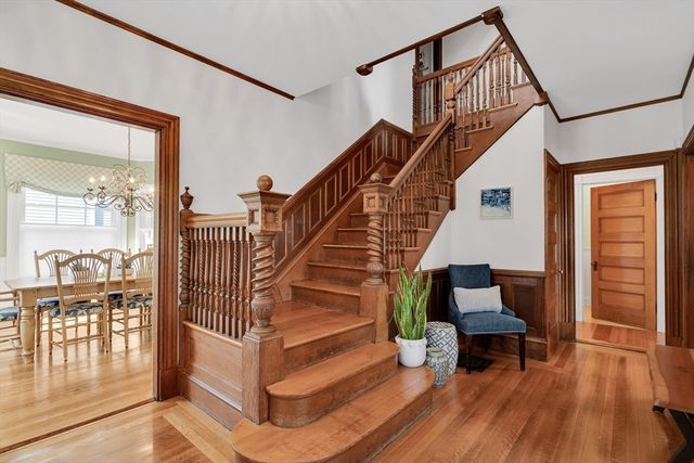 57 Waban Hill Rd N, Newton, MA 02467