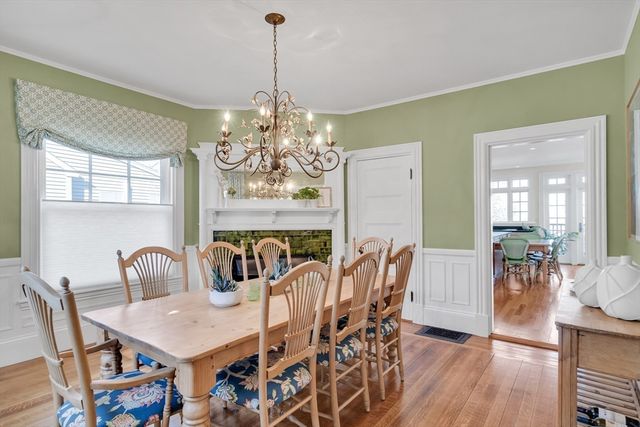 57 Waban Hill Rd N, Newton, MA 02467