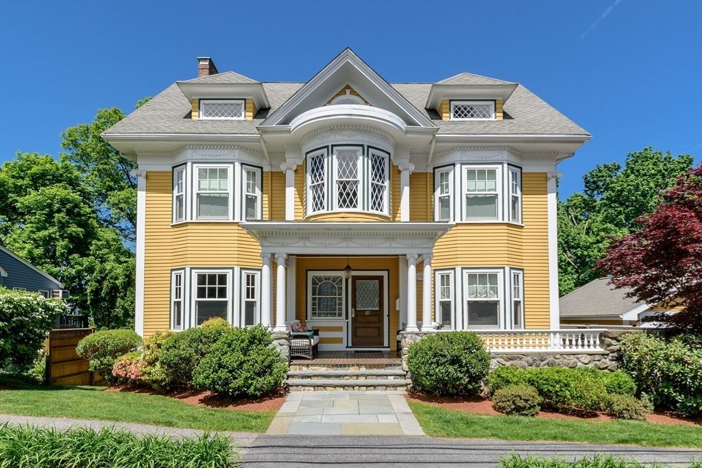 57 Waban Hill Rd N, Newton, MA 02467