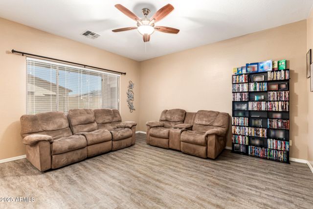 8008 S 53RD Lane, Laveen, AZ 85339
