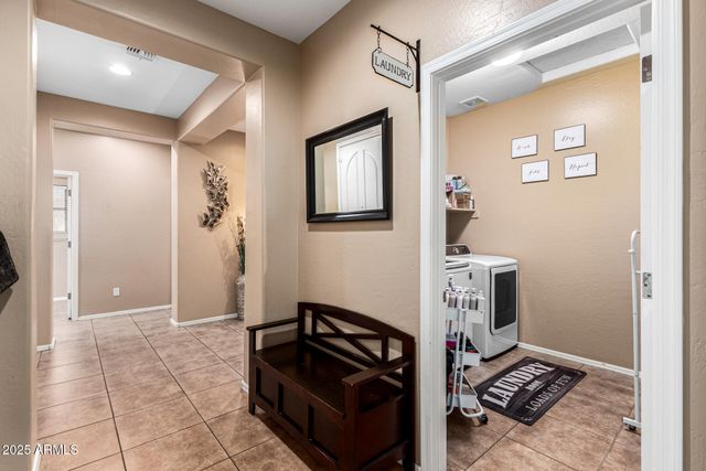 8008 S 53RD Lane, Laveen, AZ 85339