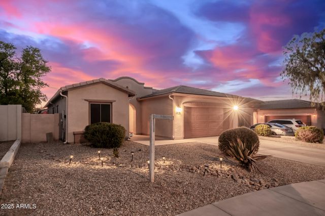 8008 S 53RD Lane, Laveen, AZ 85339