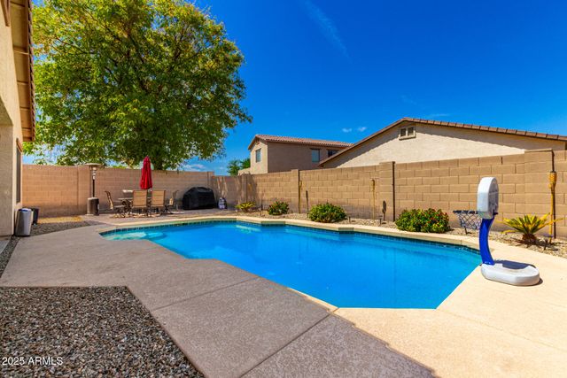 8008 S 53RD Lane, Laveen, AZ 85339