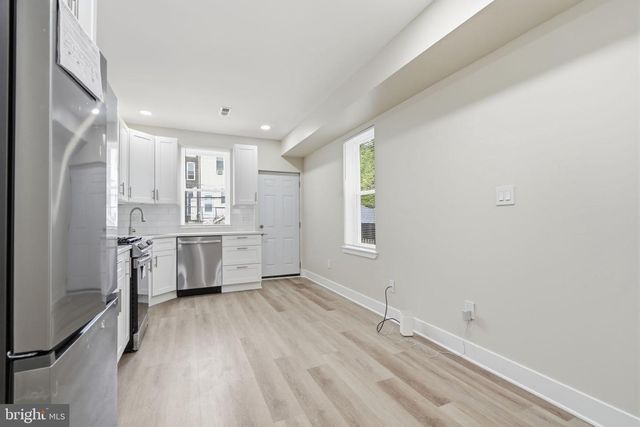 6427 N WOODSTOCK ST, Philadelphia, PA 19138