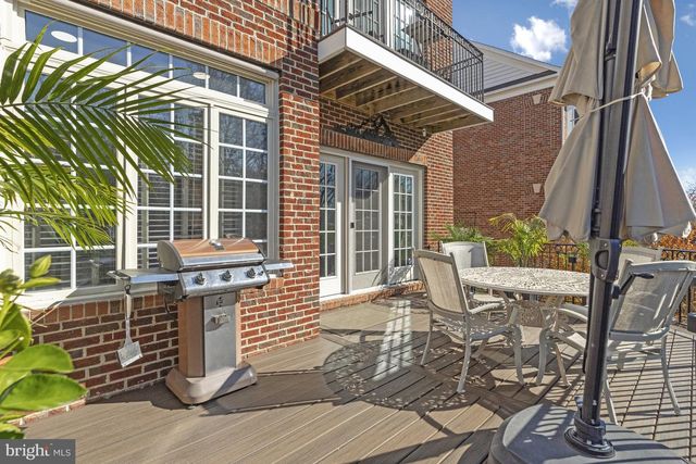 18527 BEAR CREEK TER, Leesburg, VA 20176