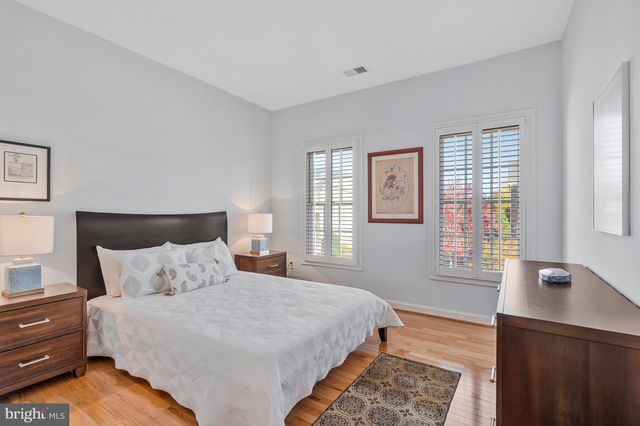 18527 BEAR CREEK TER, Leesburg, VA 20176