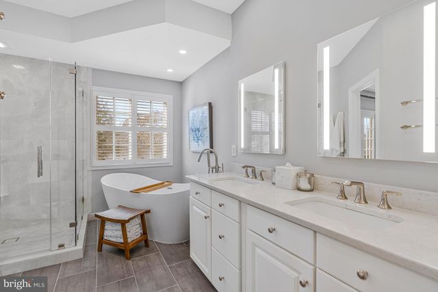 18527 BEAR CREEK TER, Leesburg, VA 20176