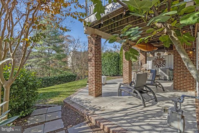 18527 BEAR CREEK TER, Leesburg, VA 20176