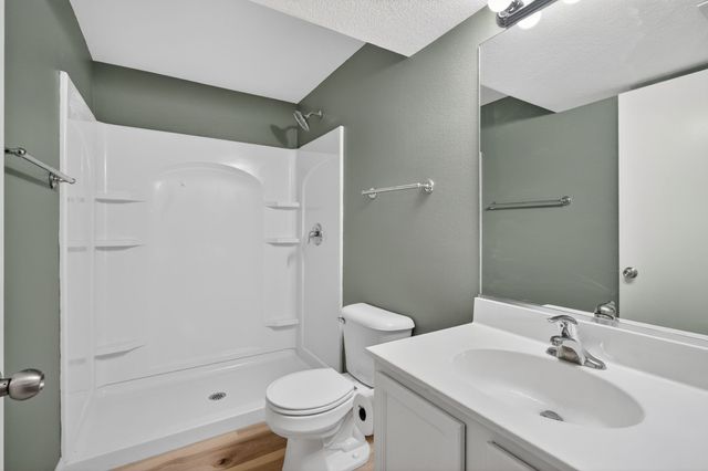 875 SE Bobwhite Lane, Waukee, IA 50263