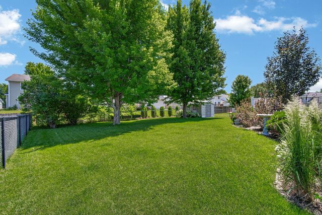 875 SE Bobwhite Lane, Waukee, IA 50263