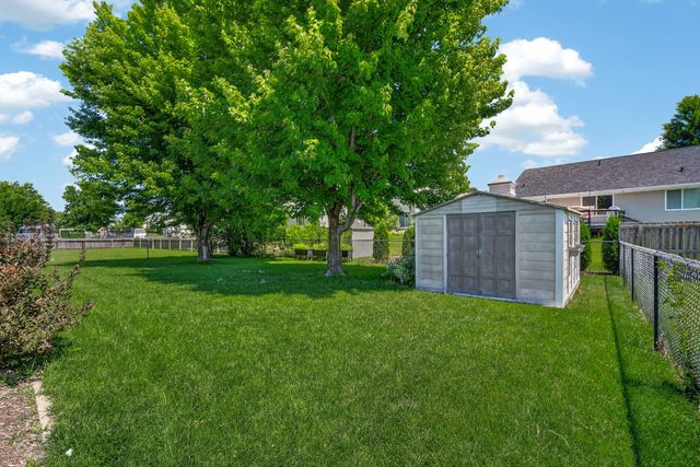875 SE Bobwhite Lane, Waukee, IA 50263