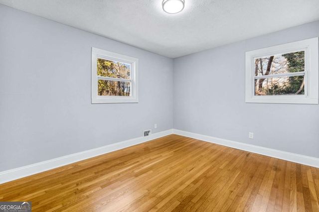 5169 Oxbow Road, Stone Mountain, GA 30087