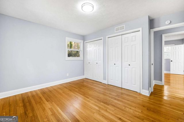 5169 Oxbow Road, Stone Mountain, GA 30087