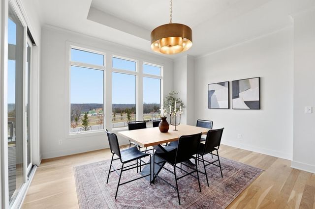 25541 W 114th Terrace, Olathe, KS 66061