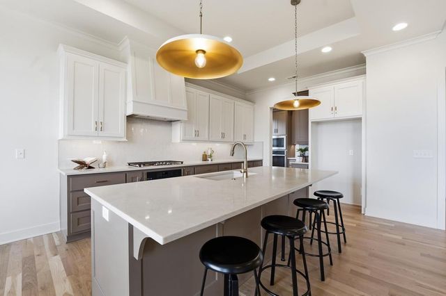 25541 W 114th Terrace, Olathe, KS 66061