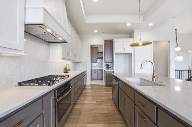 25541 W 114th Terrace, Olathe, KS 66061