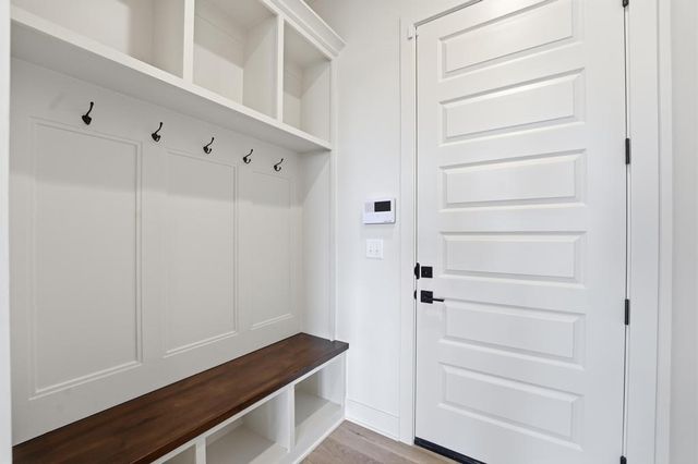 25541 W 114th Terrace, Olathe, KS 66061