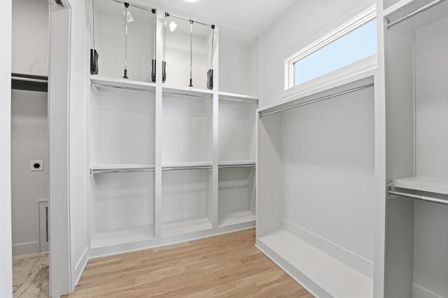 25541 W 114th Terrace, Olathe, KS 66061