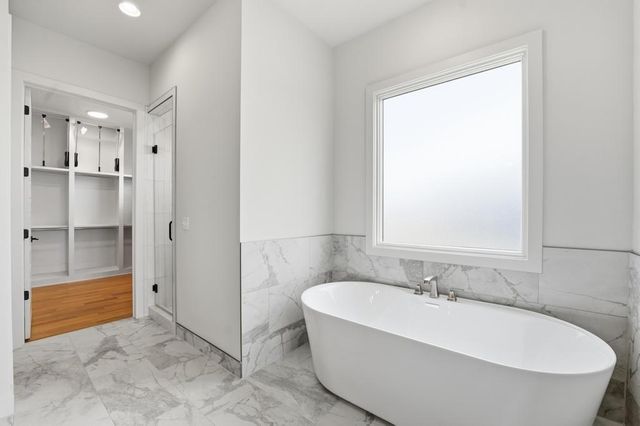 25541 W 114th Terrace, Olathe, KS 66061