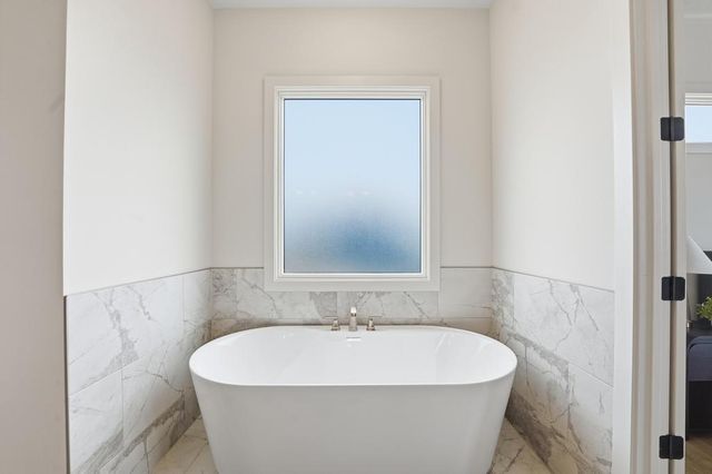 25541 W 114th Terrace, Olathe, KS 66061