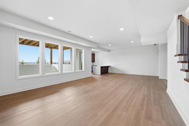 25541 W 114th Terrace, Olathe, KS 66061