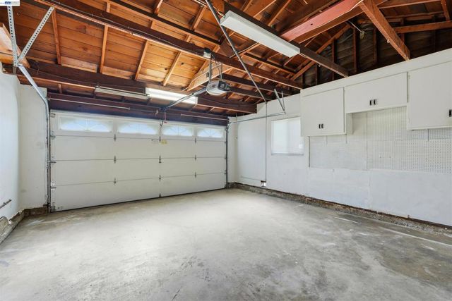 14895 Washington Ave, San Leandro, CA 94578