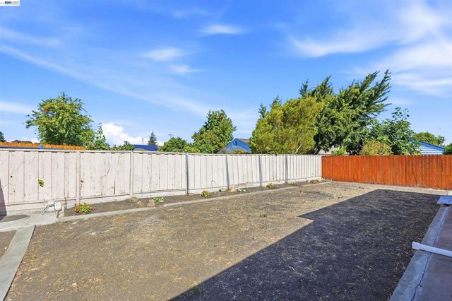 14895 Washington Ave, San Leandro, CA 94578
