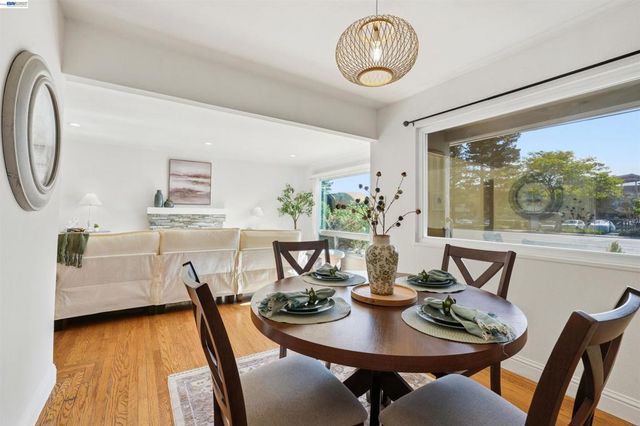 14895 Washington Ave, San Leandro, CA 94578