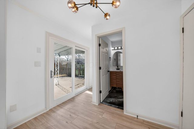 4743 Stiles Avenue, Columbus, OH 43228