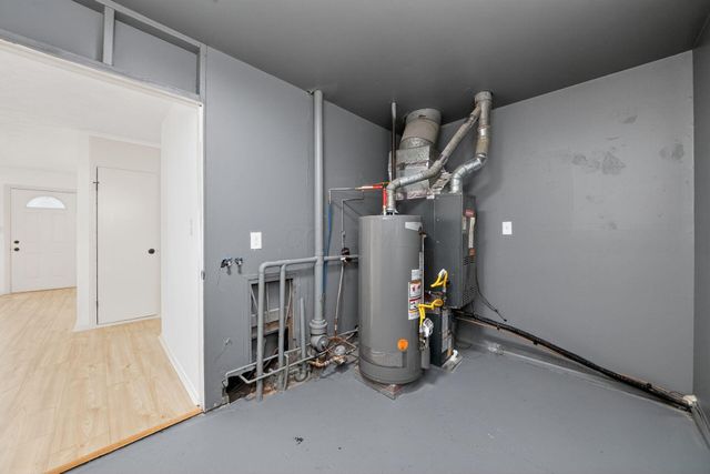 4743 Stiles Avenue, Columbus, OH 43228