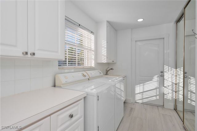 4768 San Carlo CT, Naples, FL 34109