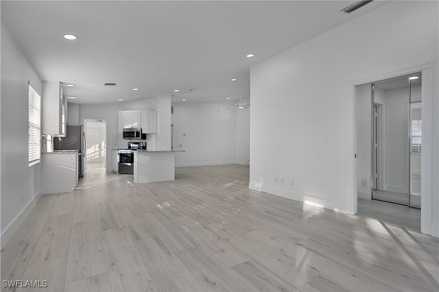 4768 San Carlo CT, Naples, FL 34109