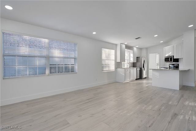 4768 San Carlo CT, Naples, FL 34109