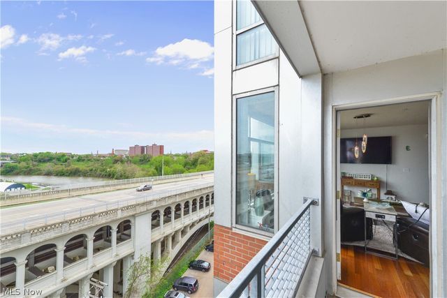 2222 Detroit Avenue 907, Cleveland, OH 44113