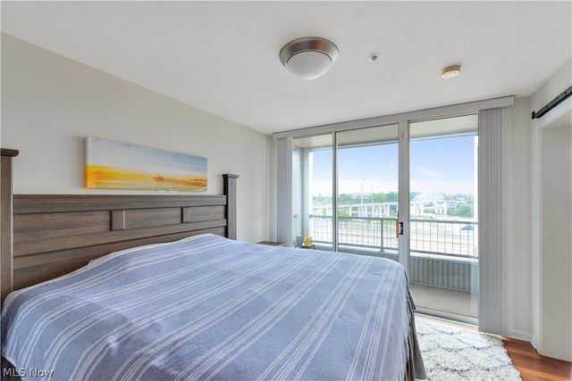 2222 Detroit Avenue 907, Cleveland, OH 44113