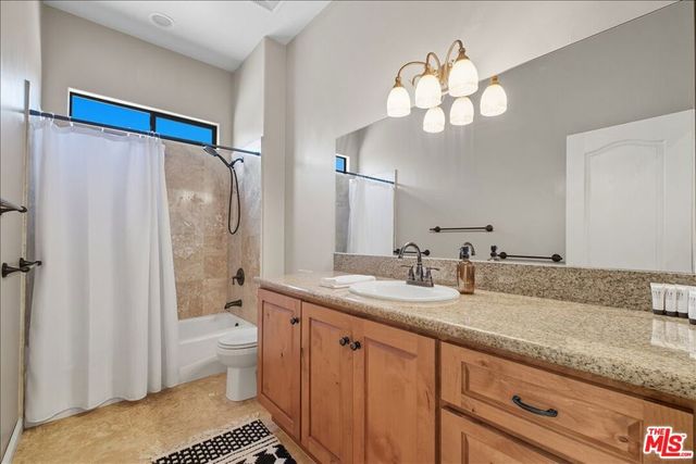 5935 Buena Suerte Road, Yucca Valley, CA 92284