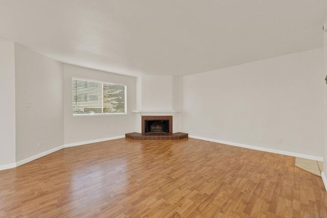 5750 Friars Rd 109, San Diego, CA 92110