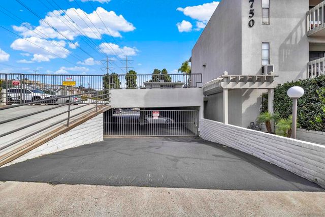 5750 Friars Rd 109, San Diego, CA 92110