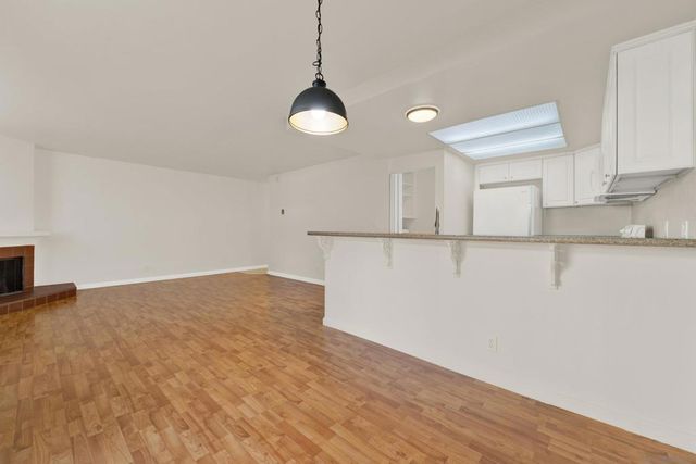 5750 Friars Rd 109, San Diego, CA 92110